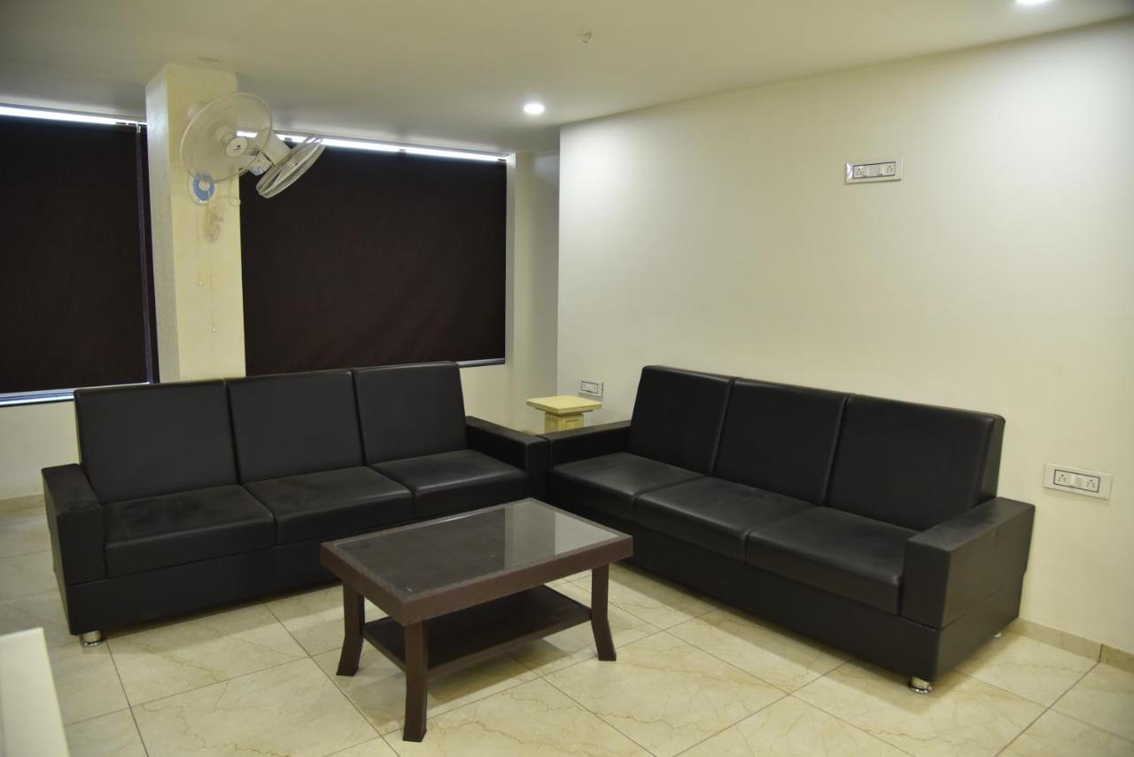 Hotel Savera Inn Morbi 外观 照片