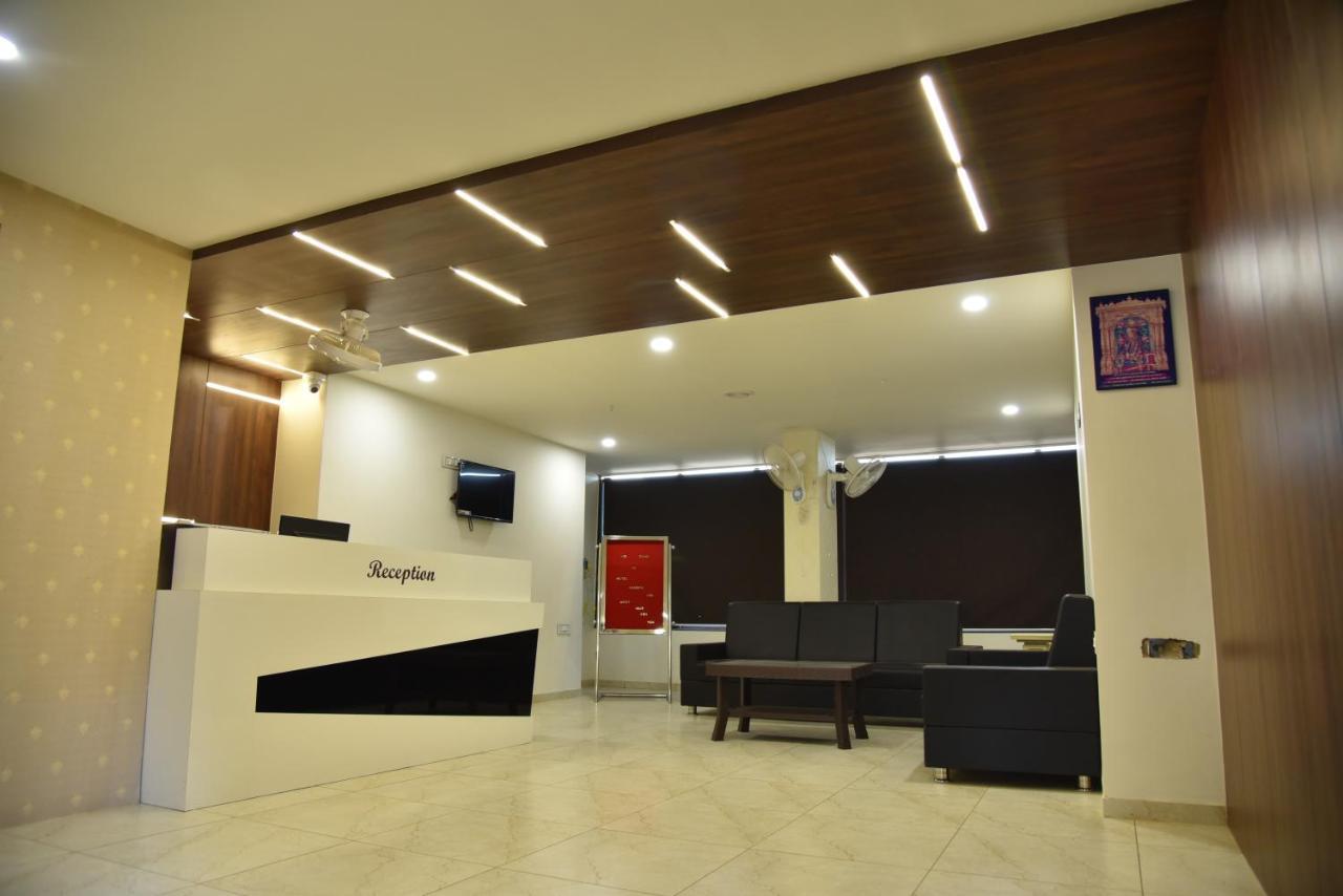 Hotel Savera Inn Morbi 外观 照片