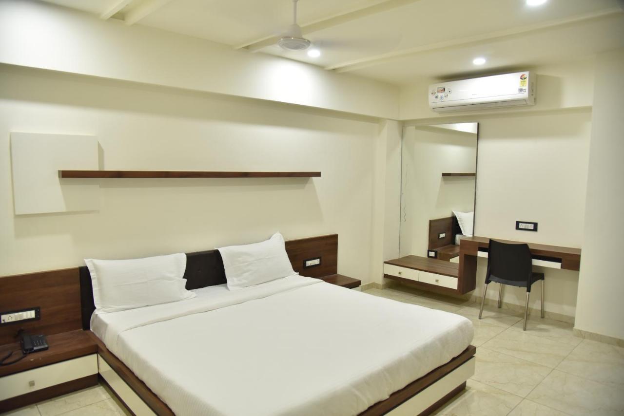 Hotel Savera Inn Morbi 外观 照片