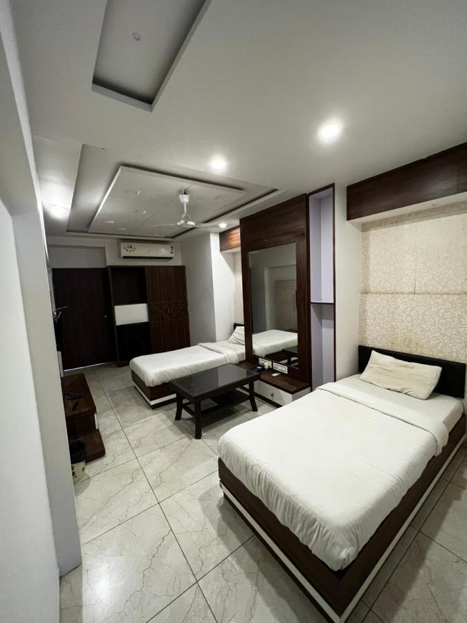 Hotel Savera Inn Morbi 外观 照片