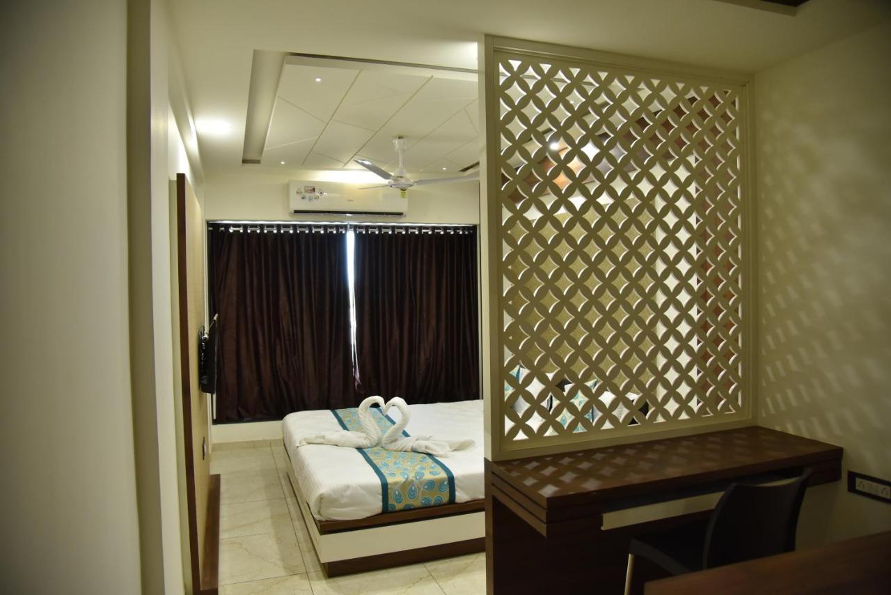 Hotel Savera Inn Morbi 外观 照片