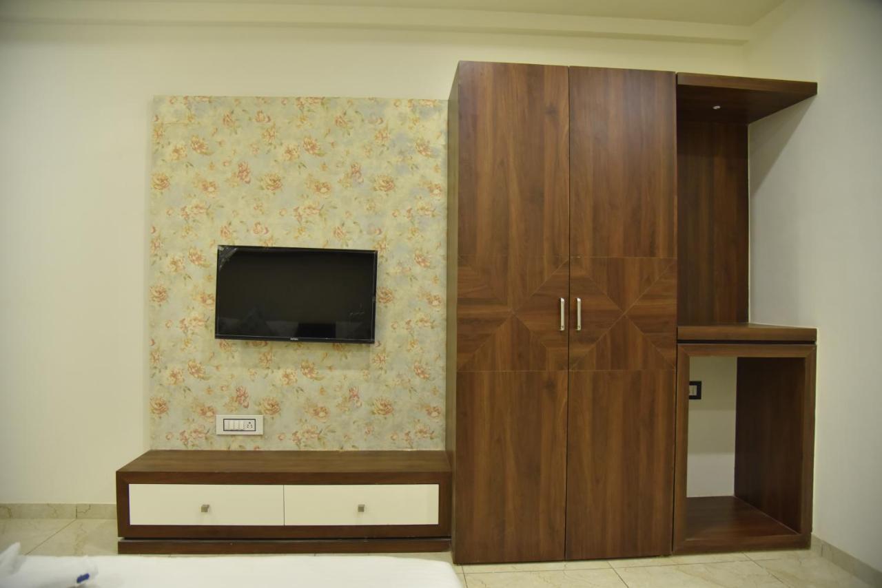 Hotel Savera Inn Morbi 外观 照片