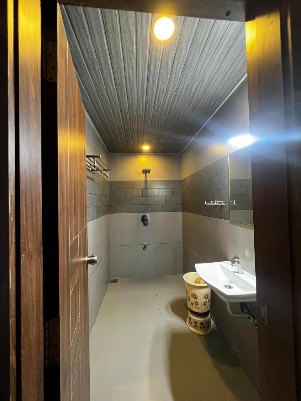 Hotel Savera Inn Morbi 外观 照片